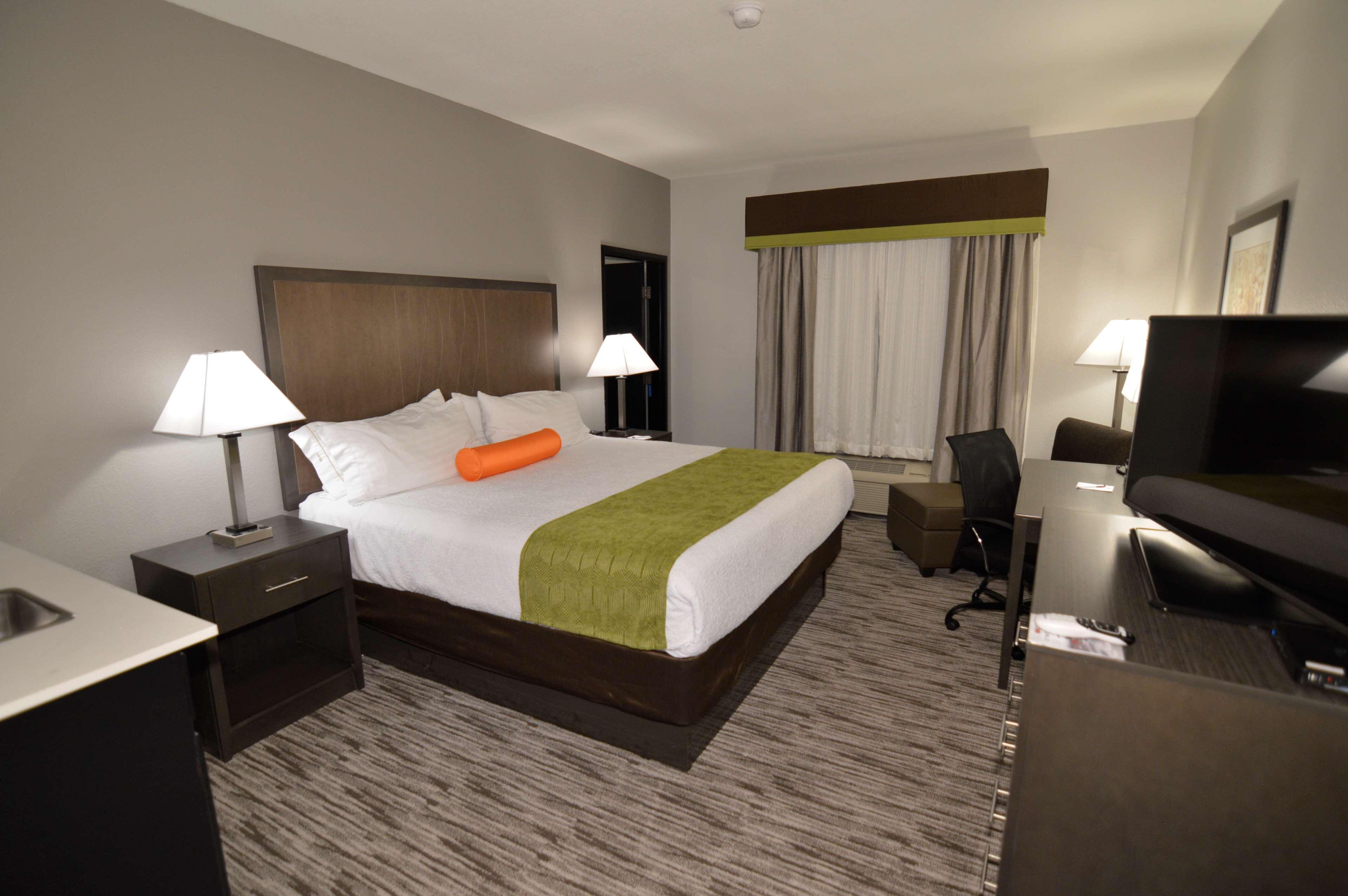 Best Western Plus Liberal Hotel & Suites Eksteriør billede