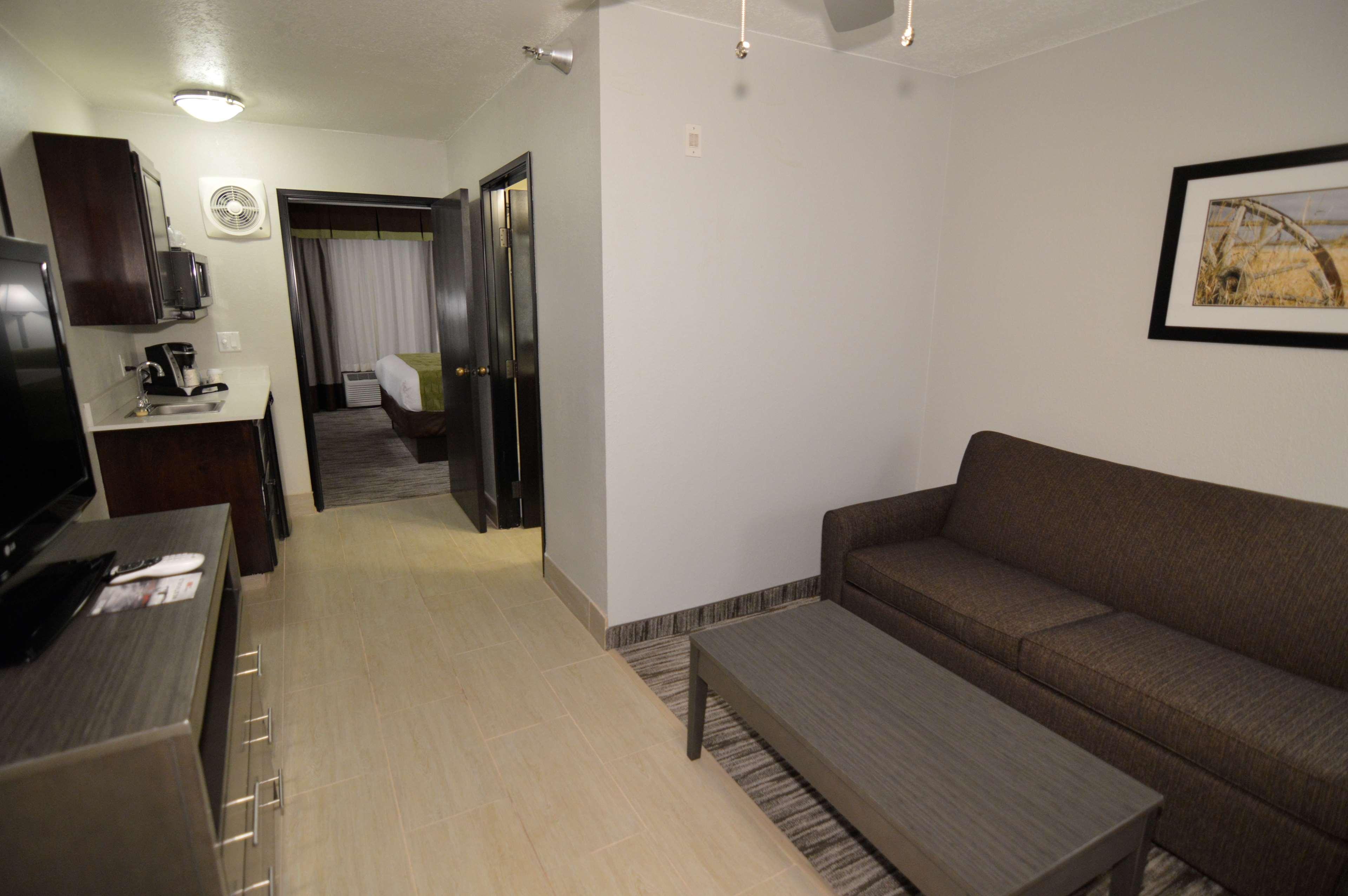 Best Western Plus Liberal Hotel & Suites Eksteriør billede