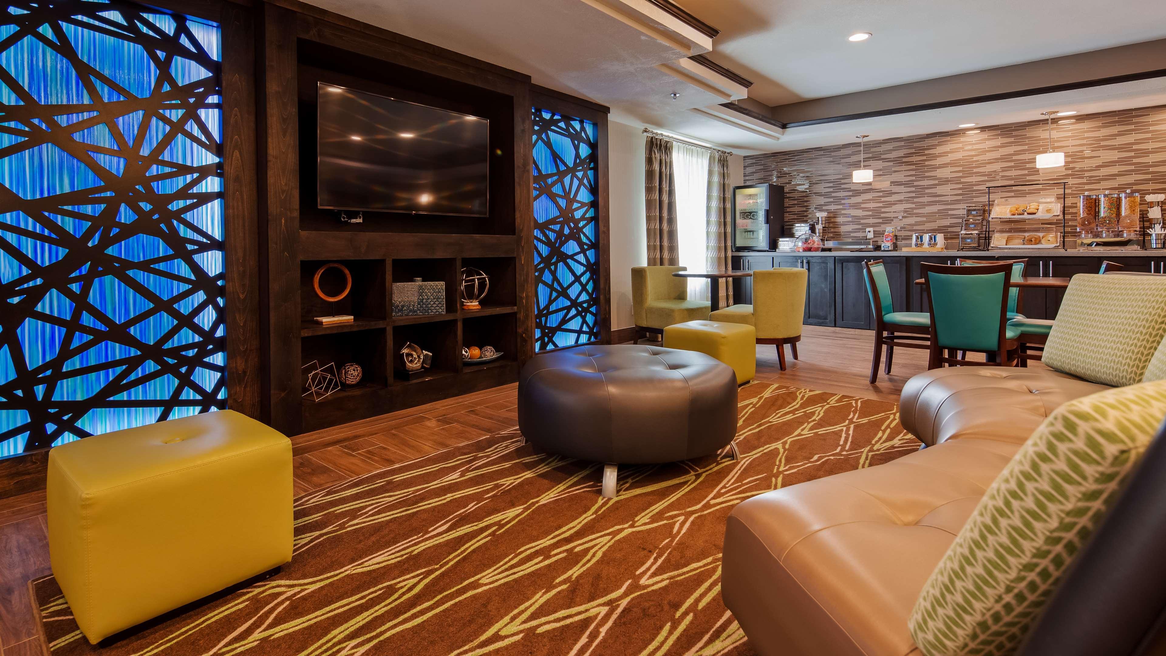 Best Western Plus Liberal Hotel & Suites Eksteriør billede