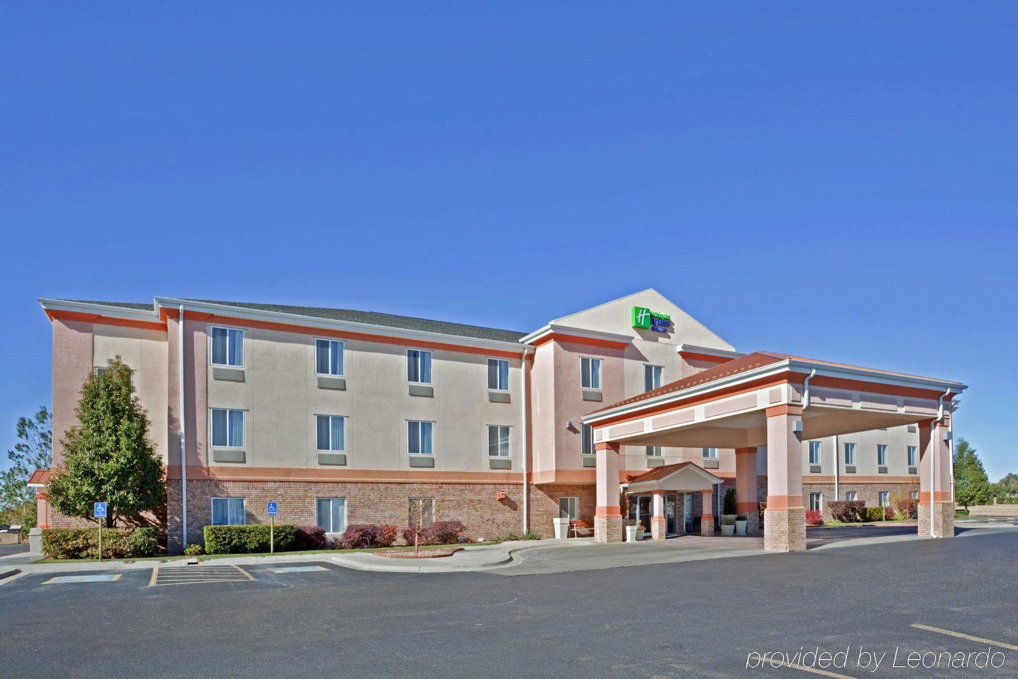 Best Western Plus Liberal Hotel & Suites Eksteriør billede